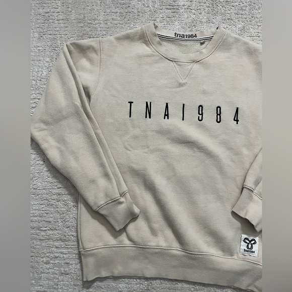 Aritzia TNA 1994 Crewneck Sweatshirt - Picture 1 of 10